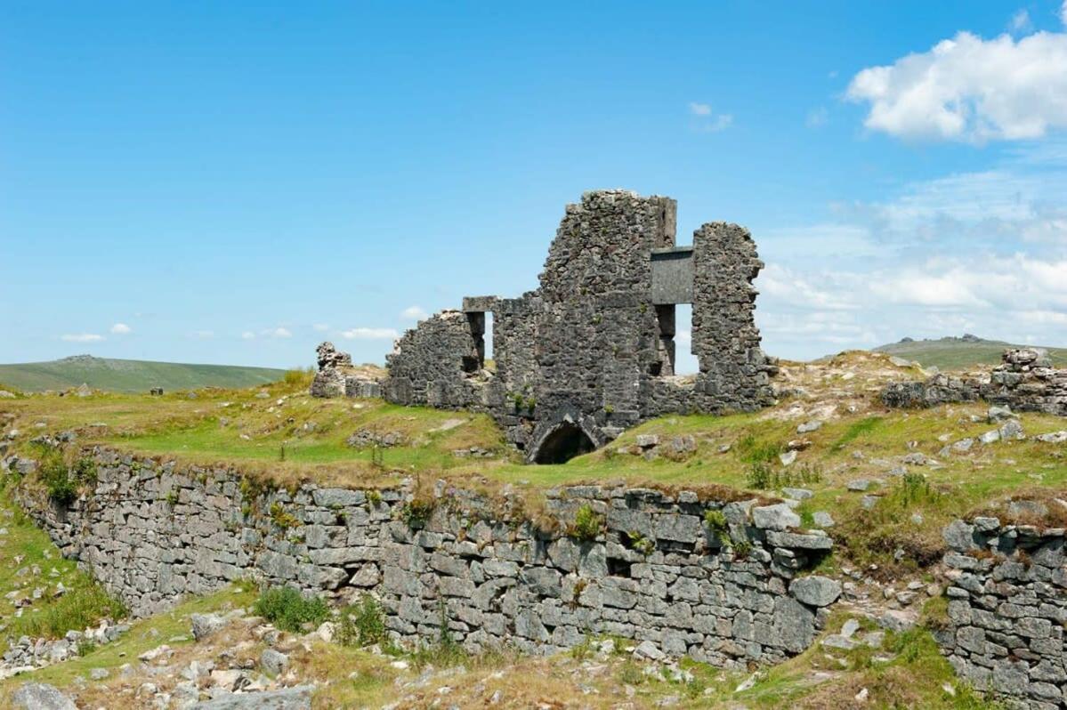 Dartmoor Barn On North Hessary Tor Villa Yelverton Exterior photo