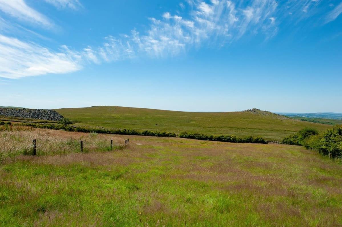 Dartmoor Barn On North Hessary Tor Villa Yelverton Exterior photo