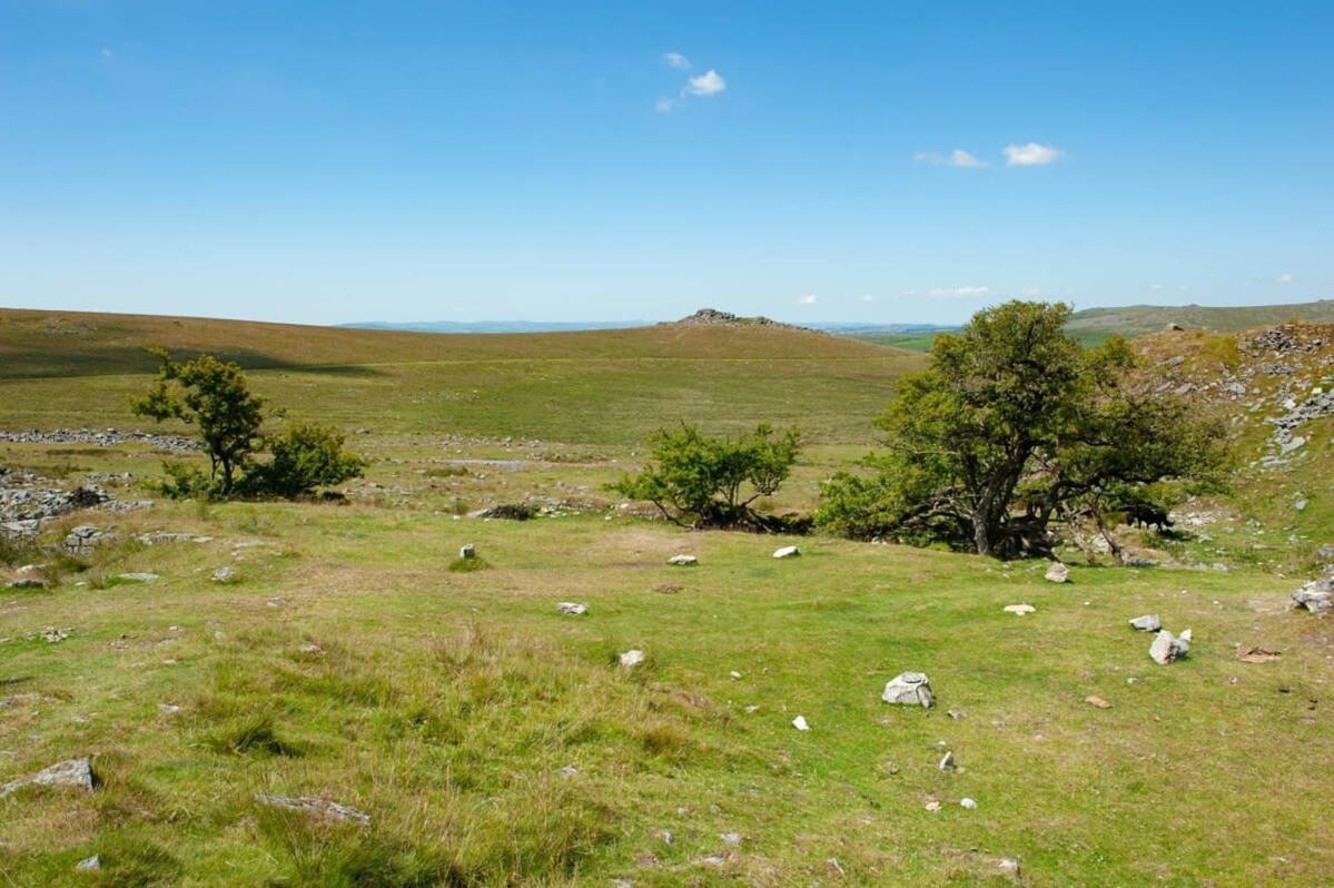 Dartmoor Barn On North Hessary Tor Villa Yelverton Exterior photo